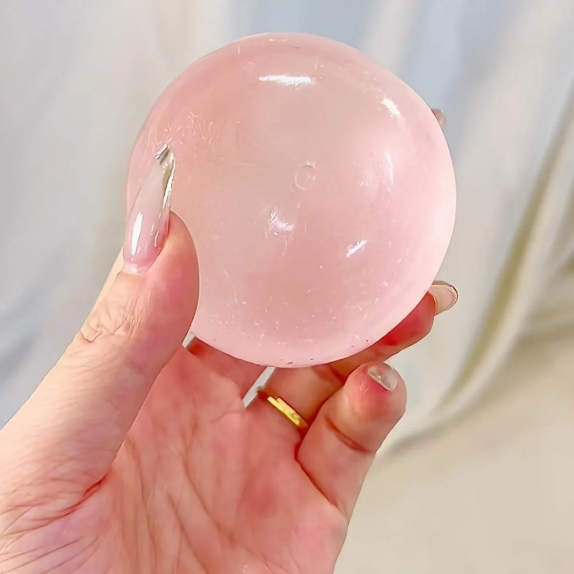 New Moldable Slow Rebound Blue Coconut Oil Handmade Squeezing Ball, 6cm Round Malt Stress Relief Squeeze Toy